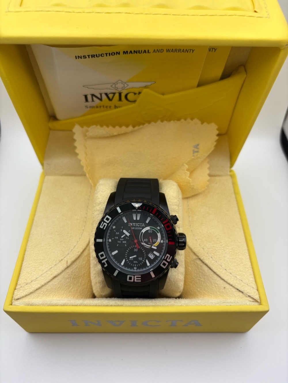 Invicta Pro Diver Black Watch Flame Fusion Crystal Chronograph #18944